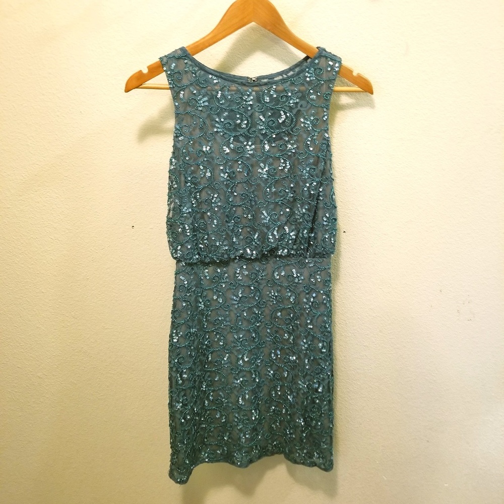 Blue Aidan Mattox cocktail prom formal dress